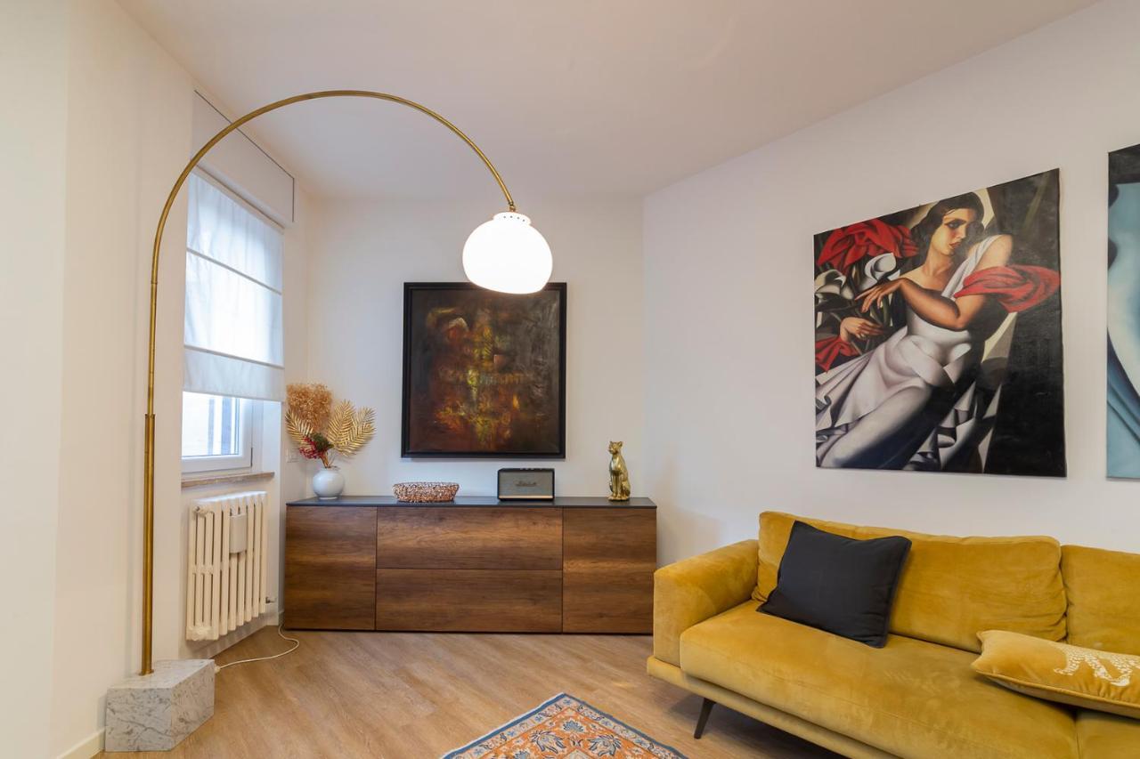 Luxury Apartment Near Navigli - Anemoni 5 Milan Luaran gambar