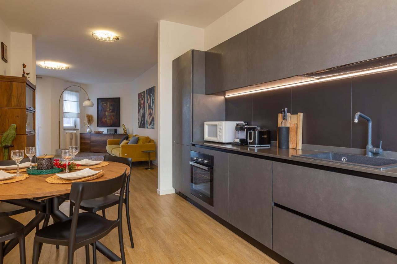 Luxury Apartment Near Navigli - Anemoni 5 Milan Luaran gambar