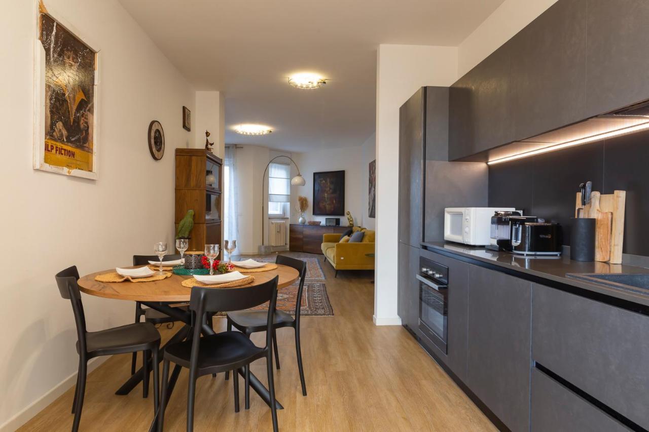 Luxury Apartment Near Navigli - Anemoni 5 Milan Luaran gambar