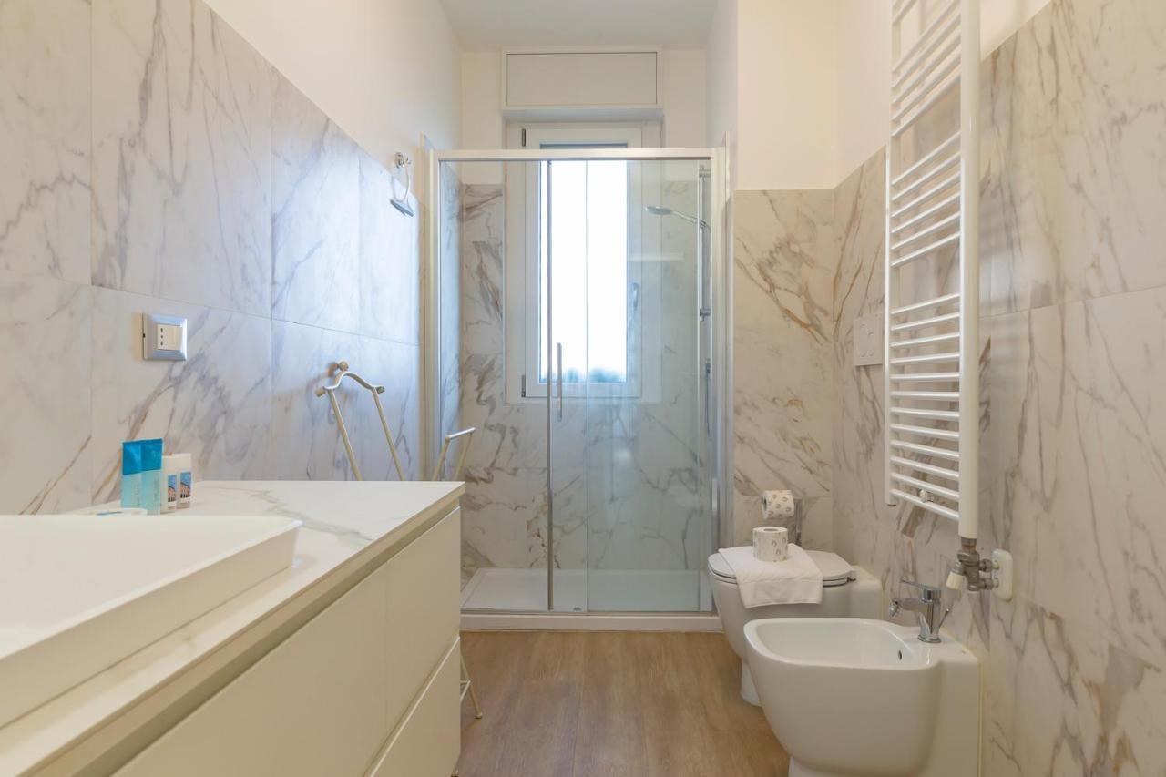 Luxury Apartment Near Navigli - Anemoni 5 Milan Luaran gambar